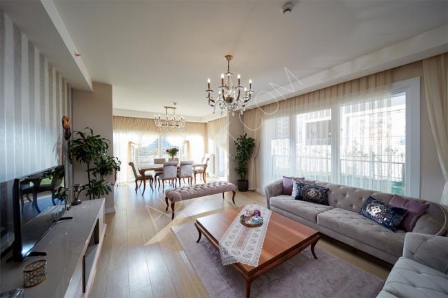 A suitable apartment for Turkish nationality 3+1 $435,000 in the famous Atakent complex, Istanbul