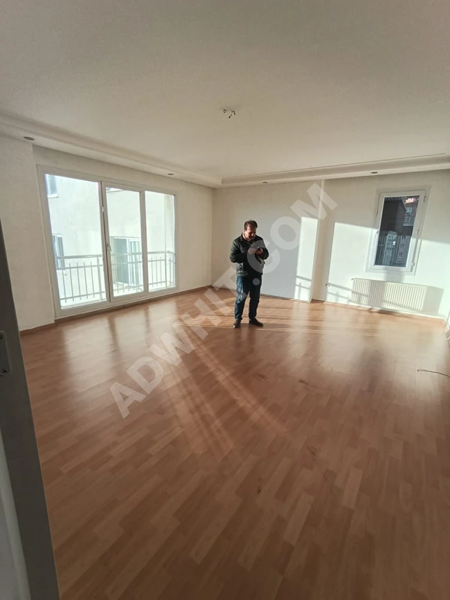 Annual apartment for rent in Beylikdüzü