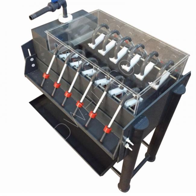 A liquid filling machine that does not require air or electricity
