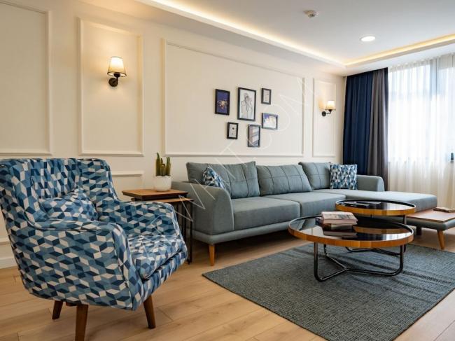 İstanbul Şişli'de iki yatak odalı bir otel konseptinde daire