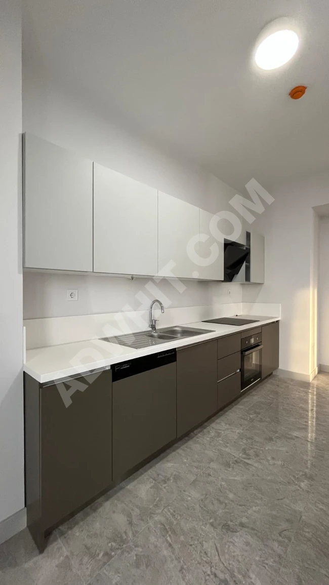 2+1 apartment for sale in Bahçesehir