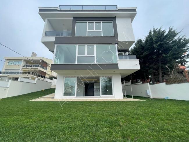 Detached villa for sale in Buyukcekmece, Pinar Tepe neighborhood