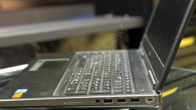 Dell Precision 7520 Laptop