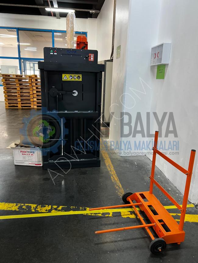Dikey Balya Pres Makinesi ILY75 - 10 Ton - İlay Makina Ltd.