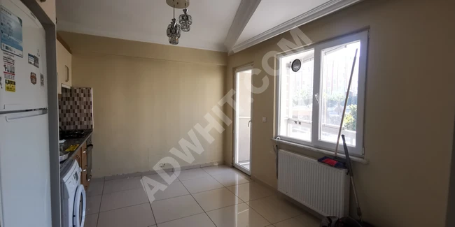 3 rooms apartment + hall. Near the metrobus