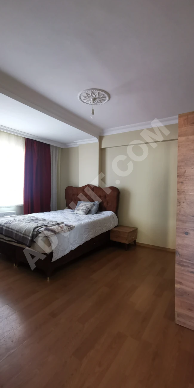 3 rooms apartment + hall. Near the metrobus