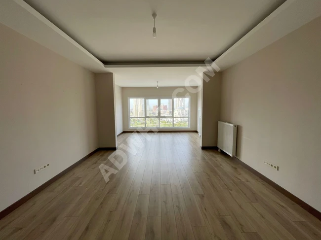 For sale, an apartment in Bahçeşehir, Bahçe Kent, within the Tual 1+3 complex