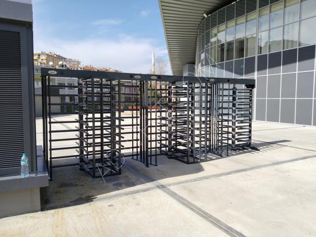 High rotary gate with two entrances OBT 4220