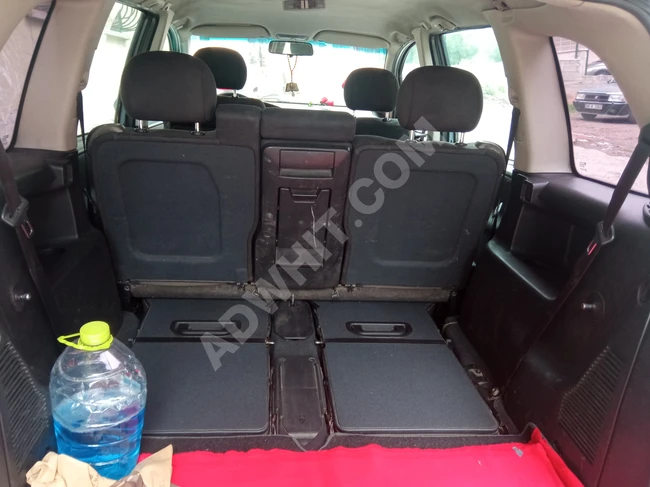 Opel Zafira 2005 model for urgent sale, price 420,000