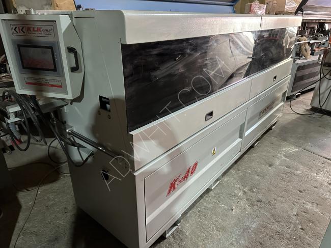 KLK 40 machine with bottom-up milling, half-radius scraping, and a dust extraction unit,