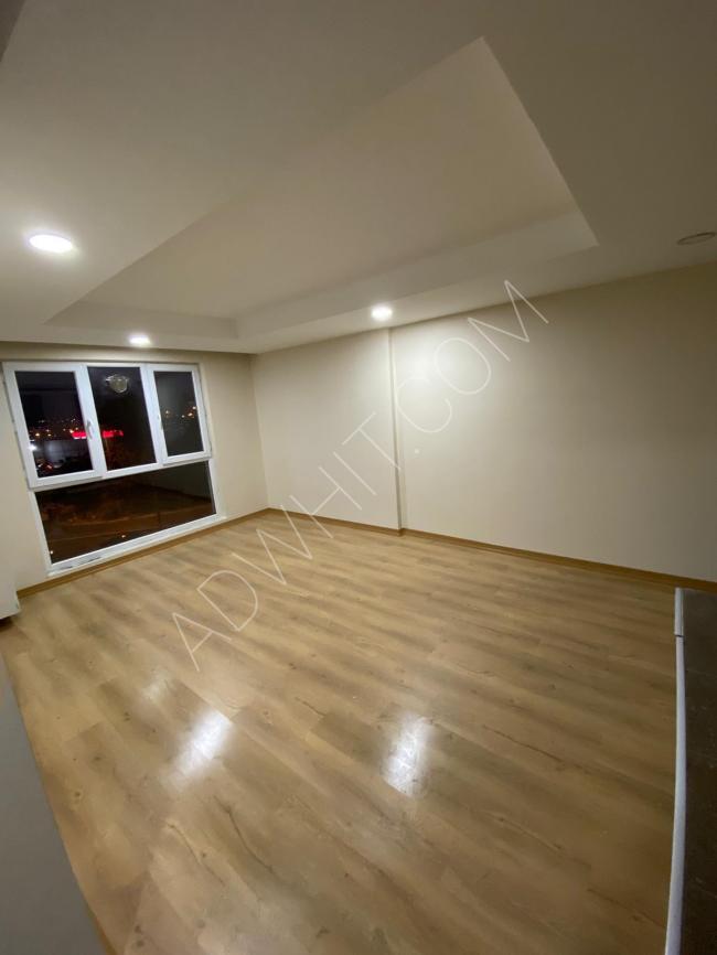 For rent 2+1 near Bus Metro 5 minutes / Istanbul