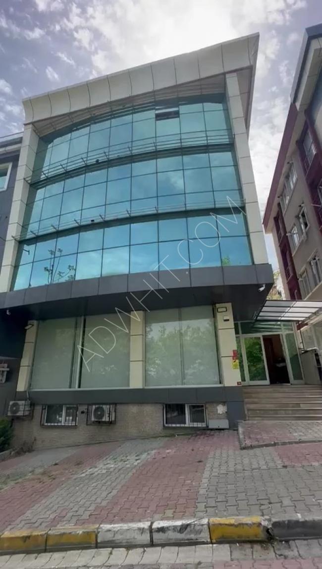 Building for sale in Beylikdüzü, super lux furnished with high investment return
