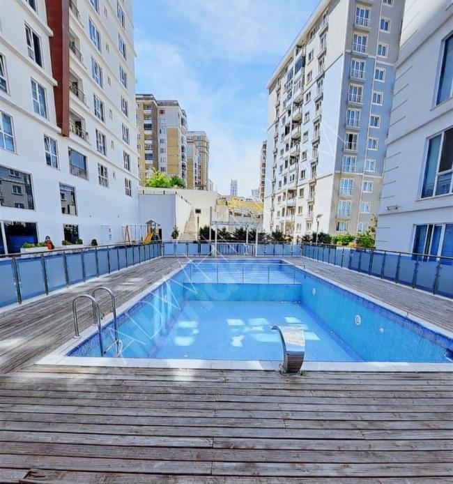 Furnished 1+1 apartment for rent in Republics Mahallesi