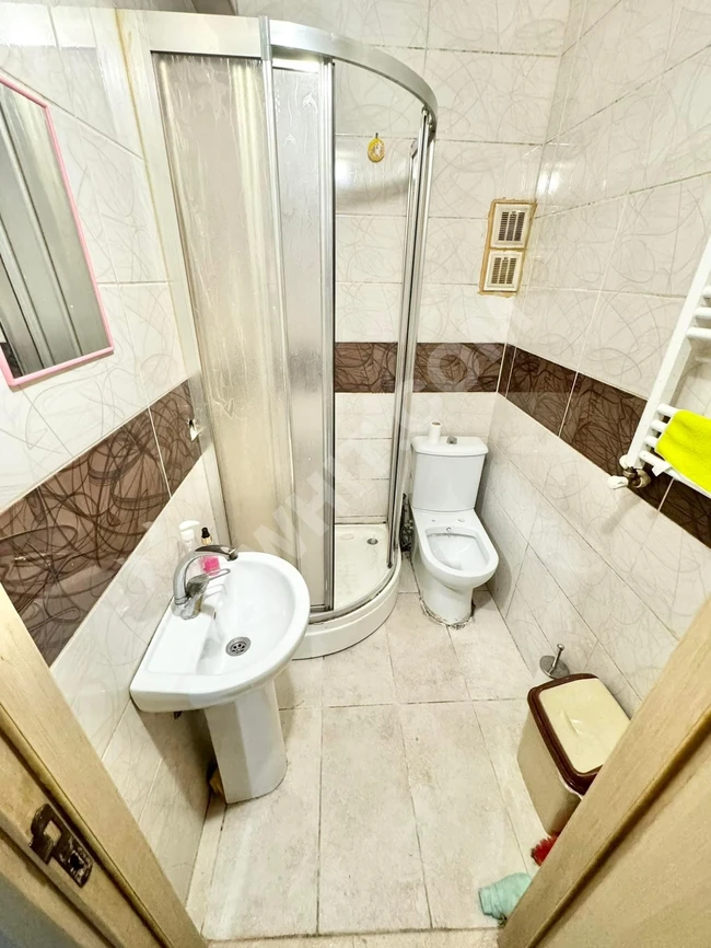 A studio apartment for annual rent in Fatih, Istanbul