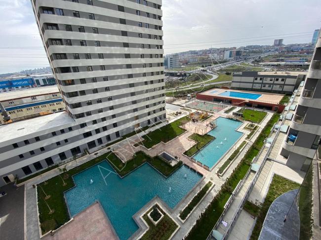 Babacan Premium 2+1 Apt, Pool View, Closed Kitchen, For Sale