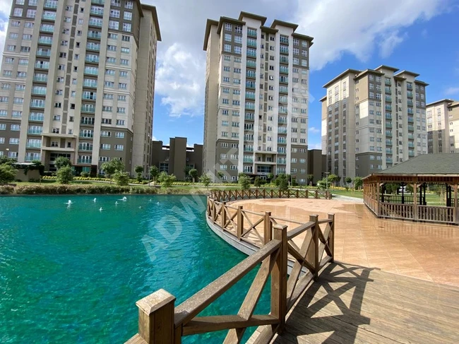 For sale: Apartment in Bahçeşehir, Bahçekent within the Europark complex, 3+1