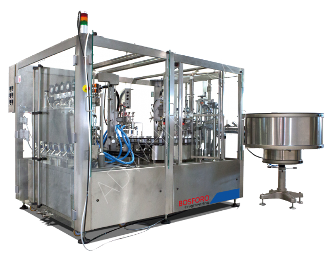 Filling machine with flow meter system