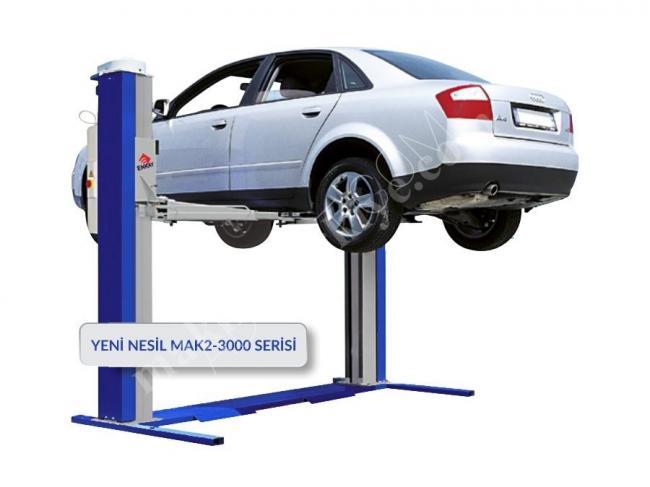 Two-post mechanical car lift with a capacity of 3000 kg