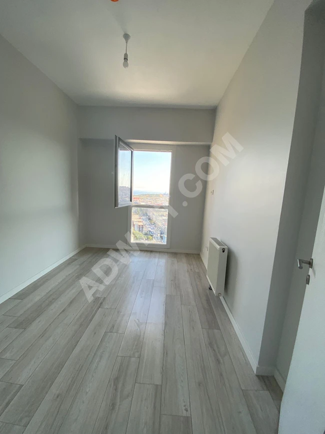 An apartment 2+1 with a sea view and E-5 road view in the Babacan Premium complex