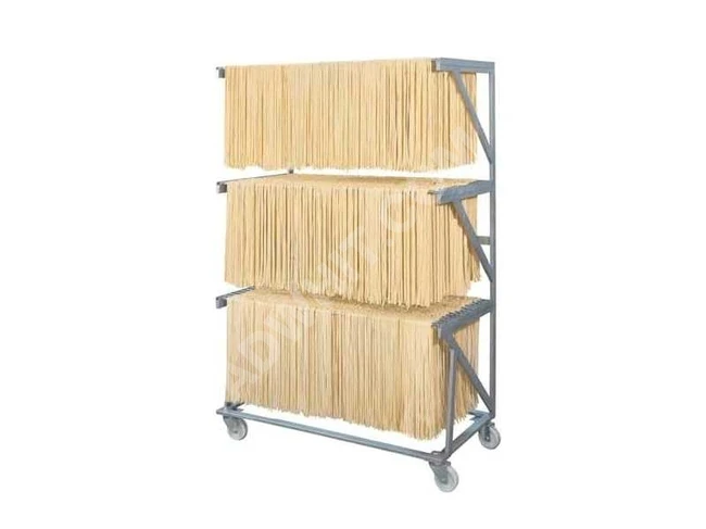 A machine for drying pasta, fruits, and vegetables with a capacity of 100 kg