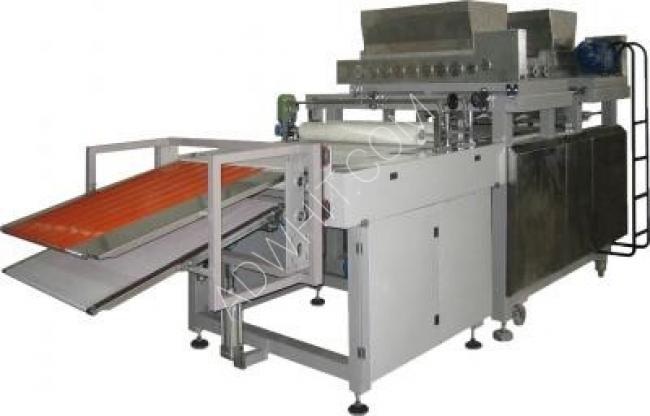 8-row stuffed biscuit forming machine