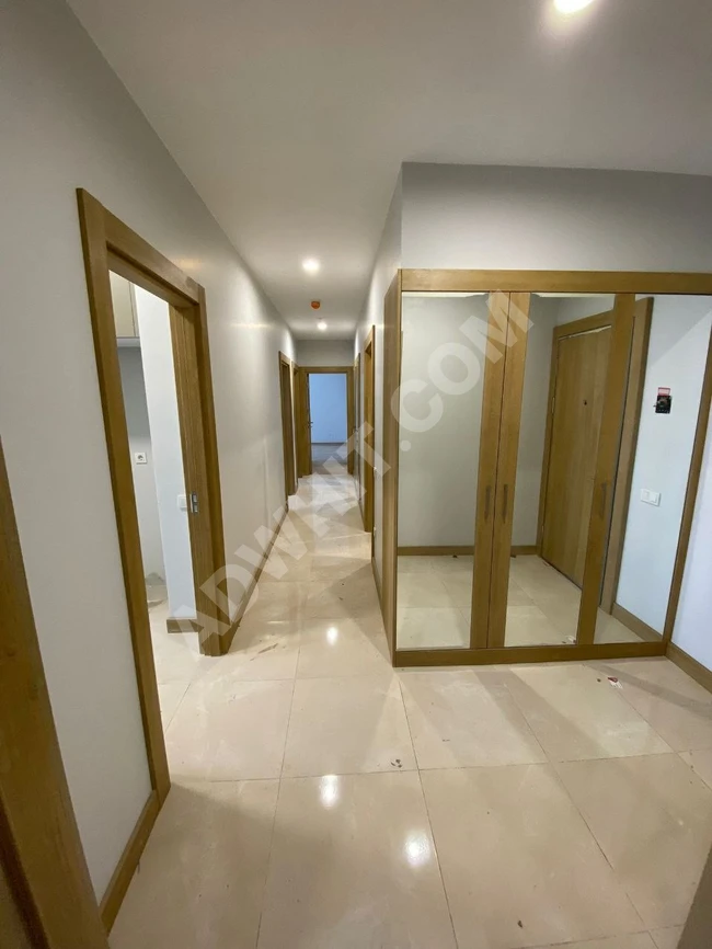 Urgent sale: 3+1 apartment in Europe Park Hayat complex