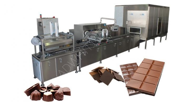 Fully automatic chocolate filling machine 14 molds/minute