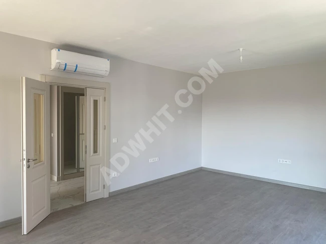 For sale: 3+1 apartment in Eurasia 1 complex in Başakşehir