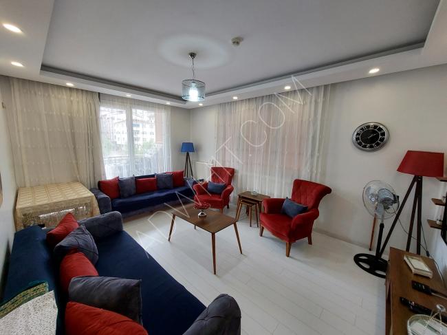 Furnished 2+1 apartment for sale near Martyrs' Park in Istanbul at an excellent price