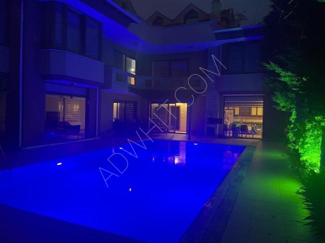 Villa for daily rent with a private pool, independent