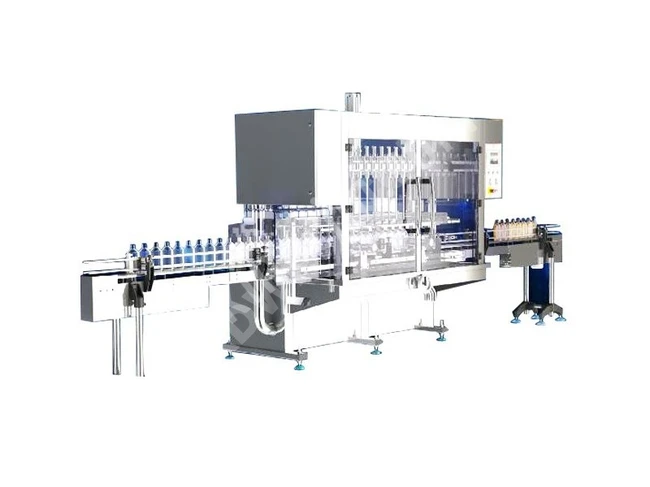 Automatic liquid filling machine with 4 nozzles