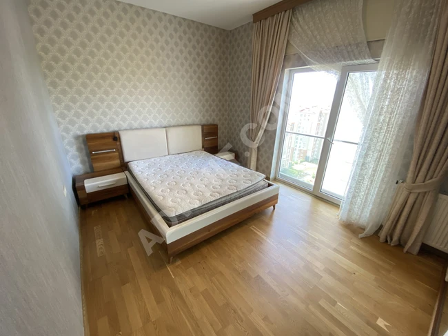 Bahçeşehir'de Vaditepe sitesi içerisinde satılık 3+1 daire