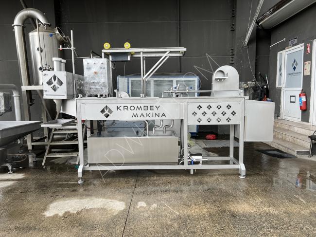 ماكينة إنتاج الموزاريلا الايطالية 
