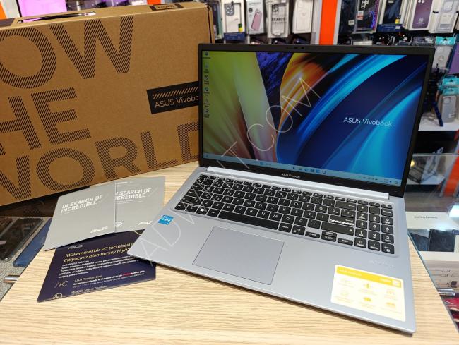 ASUS VİVOBOOK X1502Z Sıfır satılık laptop