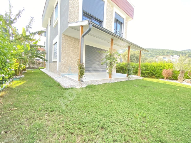 3+1 Villa for sale, extremely luxurious with sea and mountain view