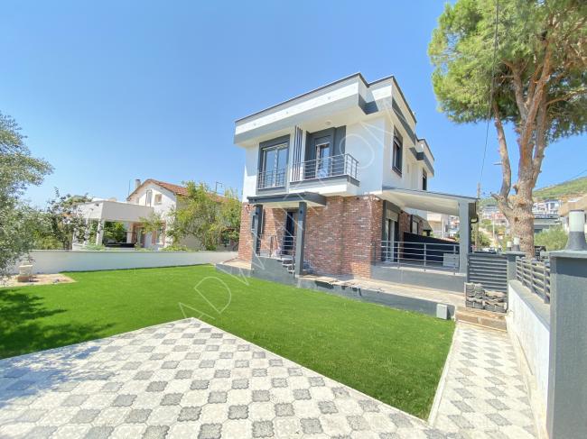 3+1 Villa with sea view and garden for sale in Doğanbet Atatürk Mh neighborhood