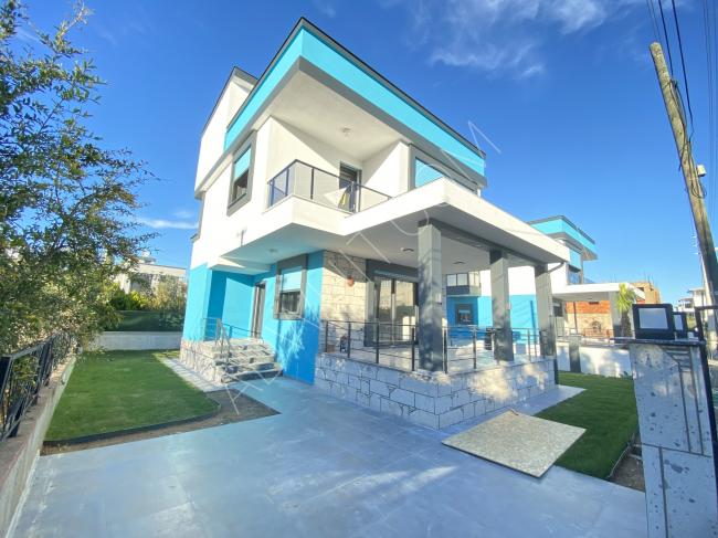 3+1 independent villa for sale in Doğan Bey