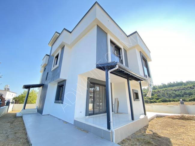 3+1 Villa for Sale with a Large Garden in Seferihisar Payamlı