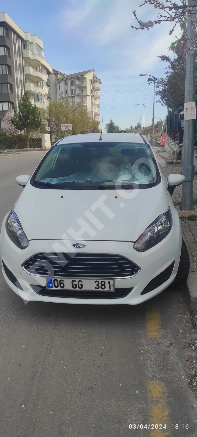 2015 FİESTA BENZİNLİ.MANUEL.95000 KM