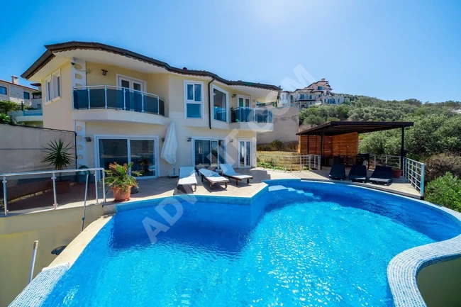 Luxury villa 3+1 with sea view in Kaş: A comfortable holiday opportunity