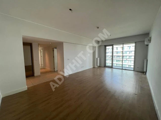 Apartment for sale, three rooms and a salon, within the Batı Şehir complex