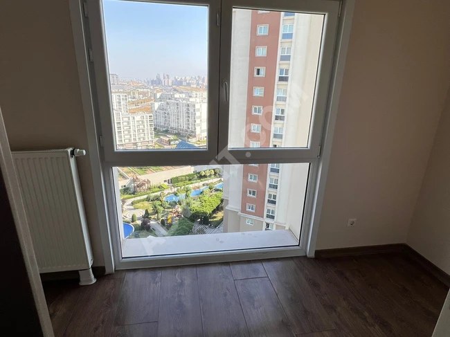 For rent a 4+1 apartment in the Park Mavera 1 complex in Kayaşehir