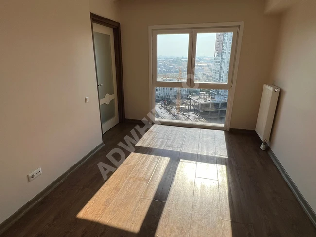 For rent a 4+1 apartment in the Park Mavera 1 complex in Kayaşehir