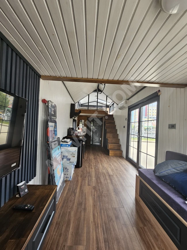 للبيع TINY HOUSE مجهزة 