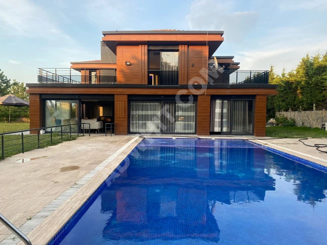 Furnished villa with an area of 2000 square meters for rent in Istanbul, Buyukcekmece