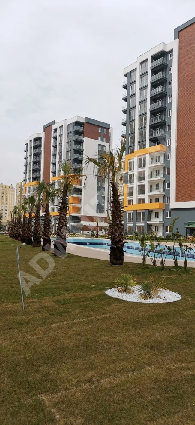 Antalya'da konut ve yatırım sitesi içerisinde satılık daire