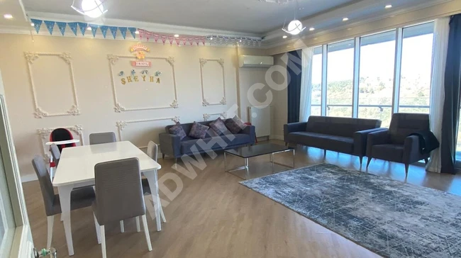 Four-room apartment with salon for annual rental in the Batışehir complex