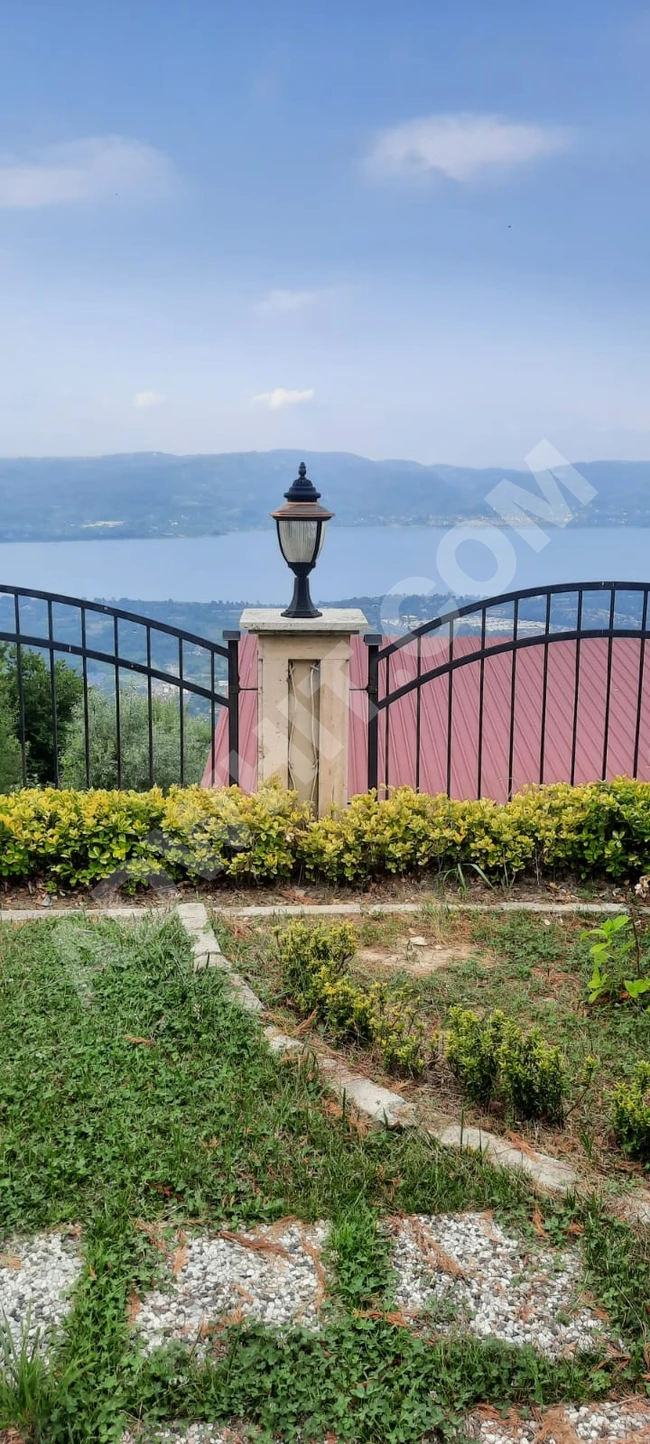 Villa for sale in Sapanca city, furnished, one hour from Istanbul, within a secure complex