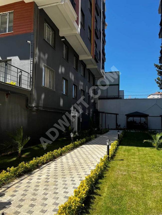 Apartment for sale 2+1 in a residential complex in Beylikdüzü