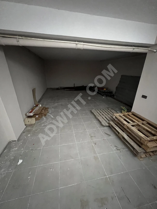 Shop for rent with a warehouse in a new building with an area of 350 square meters in Yakuplu